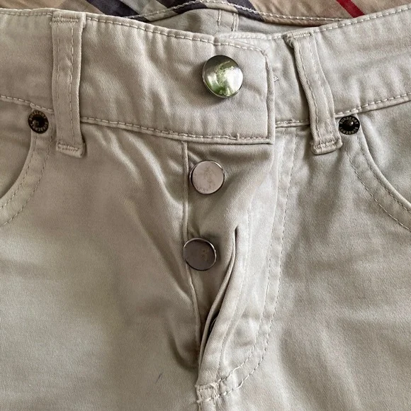 Burberry Light Beige Khaki Pants - Picture 4 of 13